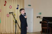 «Посвящение первоклассников в юные музыканты и художники» 15