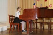 «Посвящение первоклассников в юные музыканты и художники» 17